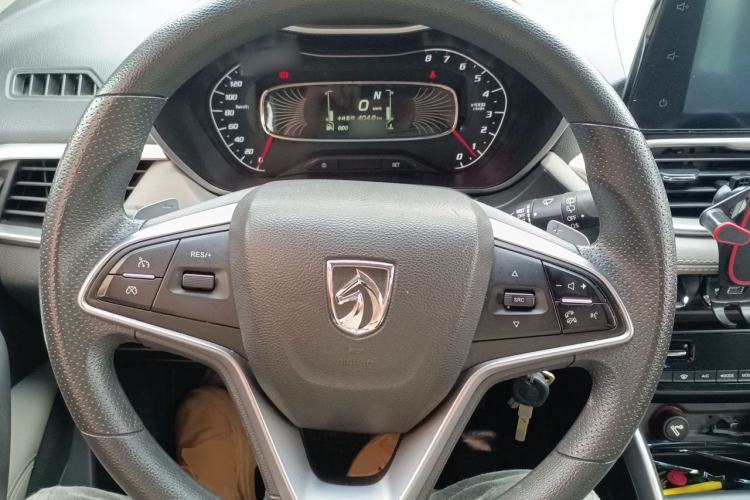 Used Baojun 510 2017 1.5L Automatic Fashion Model
