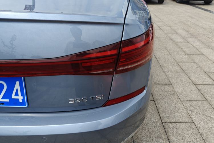 Used Volkswagen Passat 2022 330TSI Starry Elite Edition Right Rear Taillight