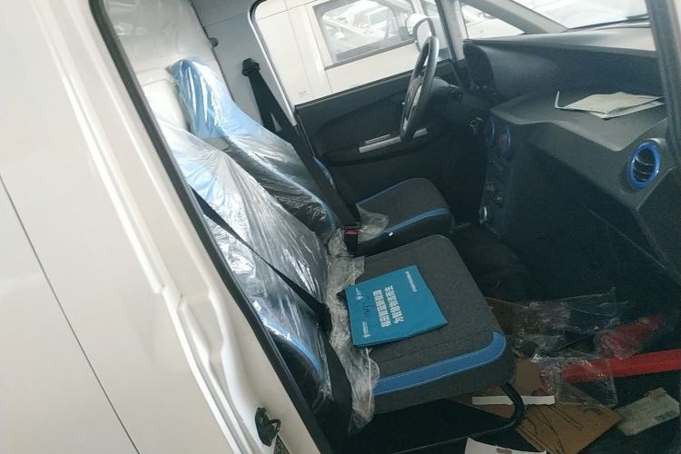 Used Foton Intelligent Blue Elf E7 2024 Facelifted All-Electric Van Flat Roof 2 Seats Evey Lithium Energy 41.86 kWh