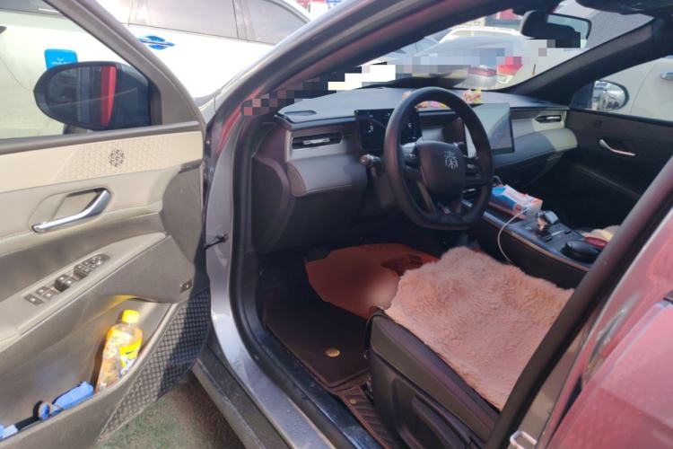 Used BYD Qin PLUS 2025 DM-i Smart Drive 55KM Leading Model
