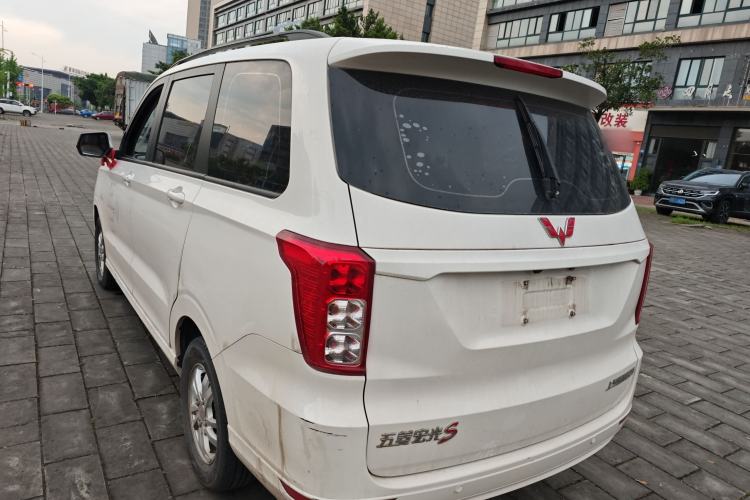 Used Wuling Hongguang 2018 1.5L S Comfort Model L2B
