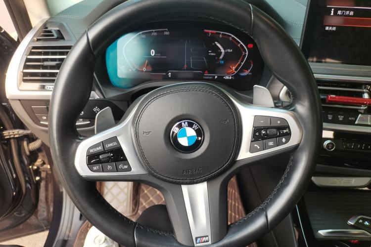 Used BMW X3 2022 xDrive30i Luxury Model M Night Sky Package Steering Wheel