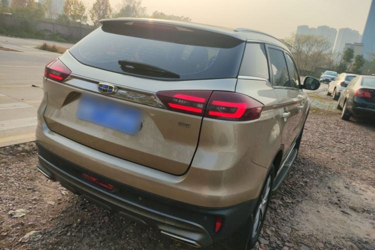 Used Geely Auto Emgrand X7 Sport 2018 1.8TD Automatic Two-Wheel Drive Smart Connect 4G Internet Edition
