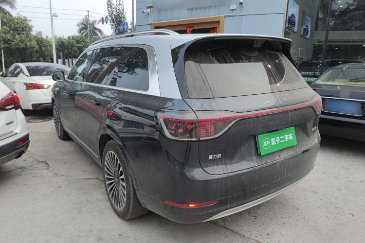 Used Hima AITO M9 2025 Extended-Range Ultra Version 52 kWh 6-Seater
