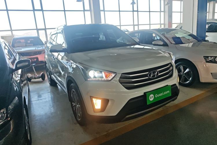 Used Hyundai ix25 2015 2.0L Automatic 4x4 Deluxe DLX