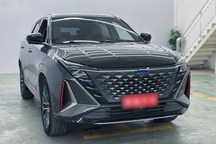 Used CHANGAN OSHAN Z6 2023 Blue Whale 1.5T DCT Smart Luxury Model