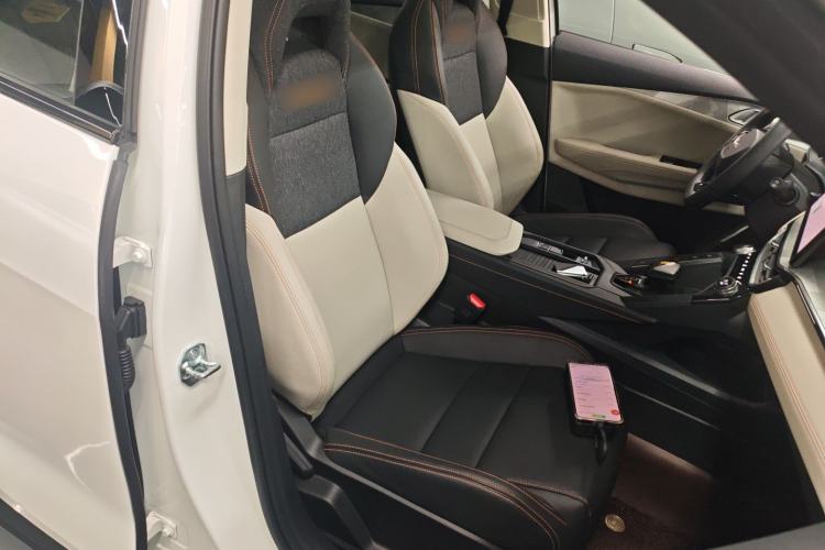 Used Lynk & Co 06 EM-P 2023 1.5T Remix PHEV Pro