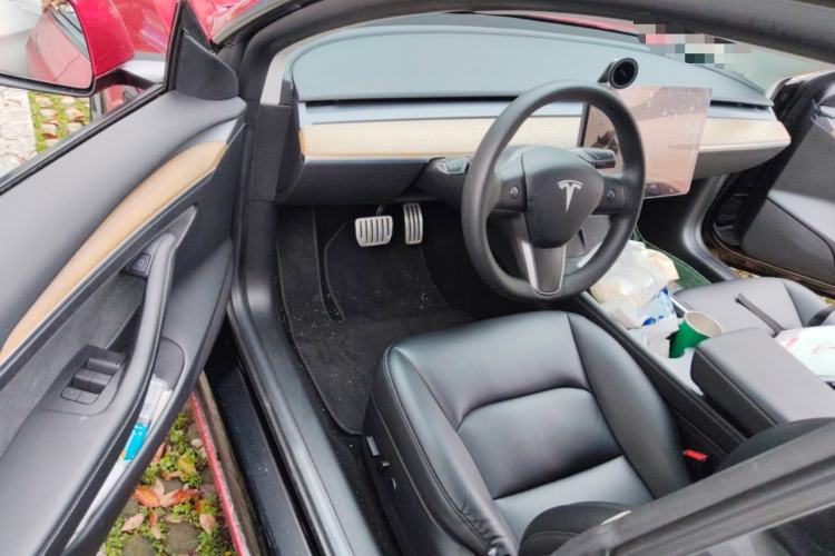 Used Tesla Model 3 2021 Revised Version II – Performance High-Performance All-Wheel-Drive Edition Driver Seat