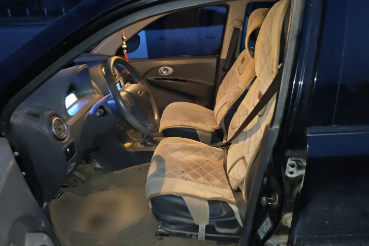 Used Chery Cowin 1 2012 1.0L Manual Smart Navigation Version Left Front Seat