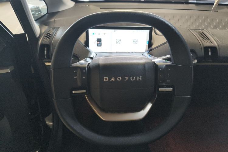 Used Baojun KiWi EV 2021 Artist Model Lithium Iron Phosphate
