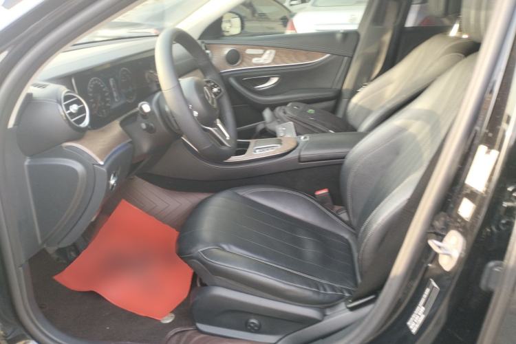 Used Mercedes-Benz E-Class 2019 E 300 L Luxury Model
