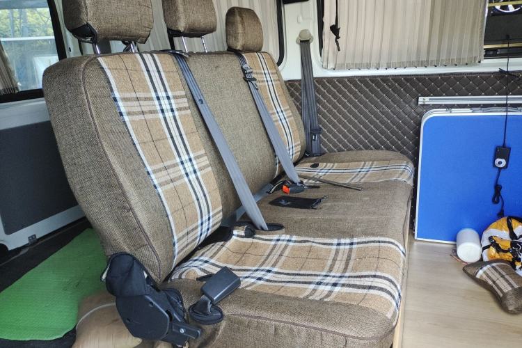 Used SAIC MAXUS Xintu V80 2021 2.0T Manual Classic Aoyuntong Short Wheelbase Mid-Roof 5/6-Seater Left Rear Seat