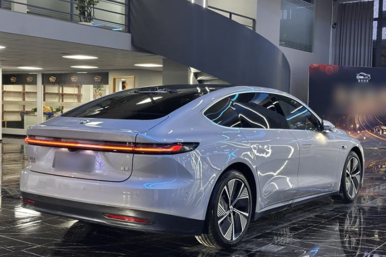 Used Nio ET7 2024 75 kWh Executive Edition
