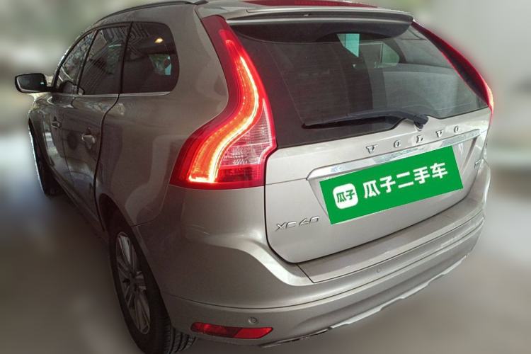 Used Volvo XC60 2016 T5 Smart Version Rear Left 45 Deg