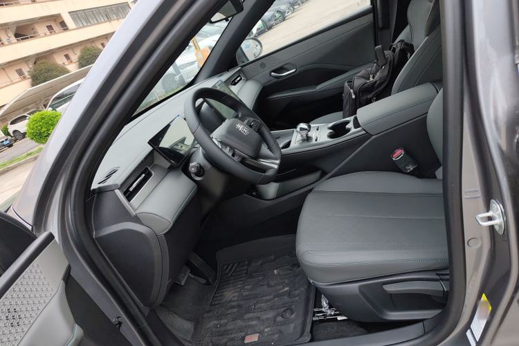 Used BYD Qin PLUS 2025 DM-i Smart Drive 55KM Leading Model
