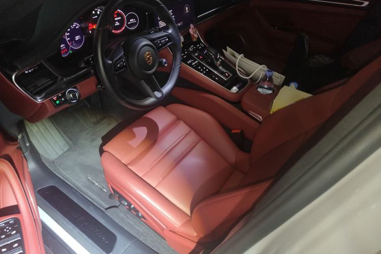 Used Porsche Panamera 2023 Facelifted Panamera 2.9T Platinum Edition