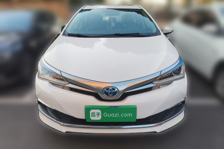 Used Toyota Corolla 2018 Dual-Engine 1.8L E-CVT Smart Edition
