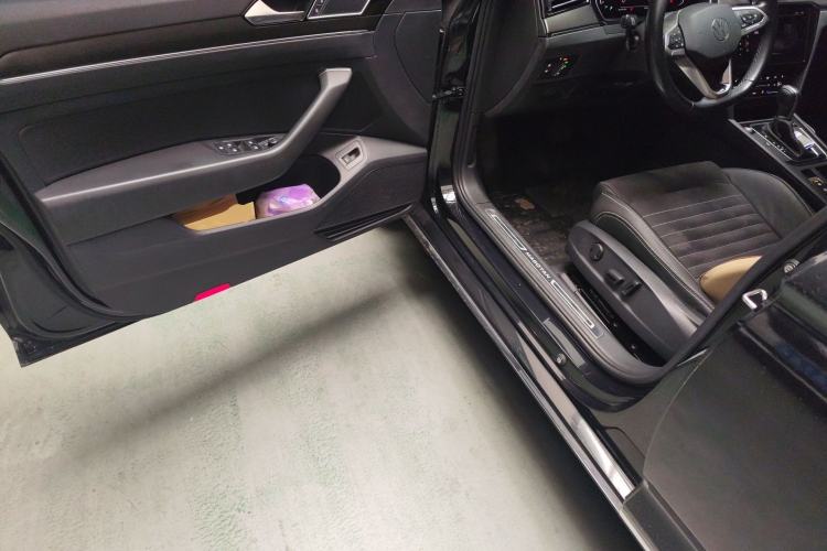 Used Volkswagen Magotan 2020 330TSI DSG Luxury Edition
