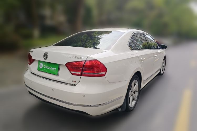 Used Volkswagen Passat 2011 1.8TSI DSG Prestige Edition Rear Right 45 Deg