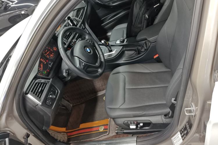 Used BMW 3 Series 2017 320Li xDrive Fashion Model
