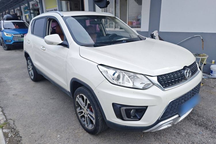 Used BAIC Senova X35 2016 1.5L Manual Luxury Edition