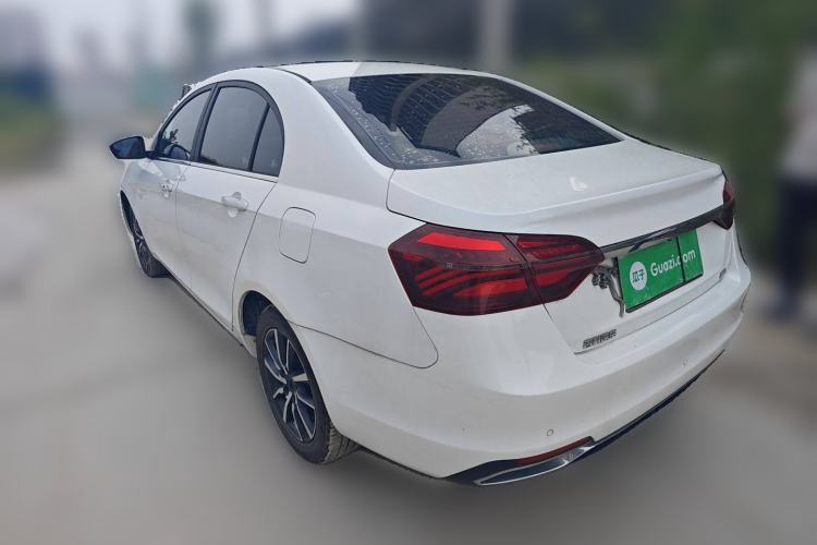 Used Geely Auto Emgrand 2019 Leading Edition 1.5L CVT Upward-Connected Model China VI Standard
