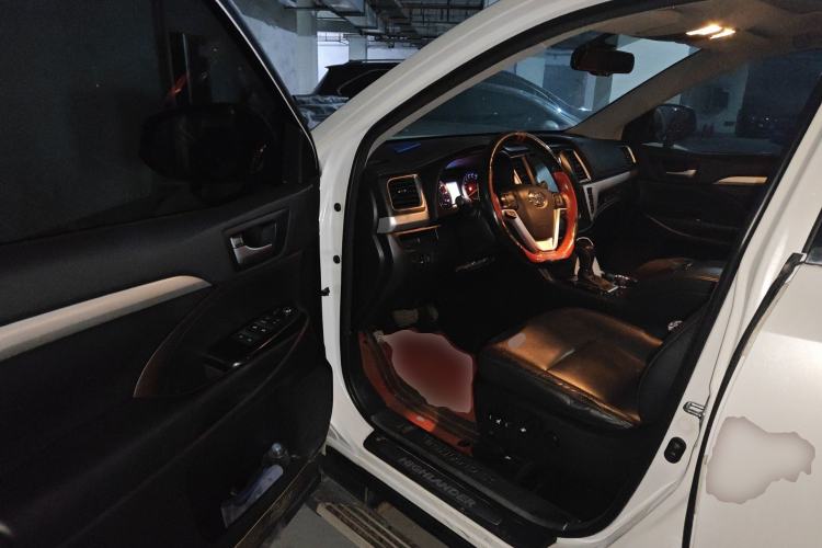 Used Toyota Highlander 2017 2.0T Four-Wheel Drive Luxury Edition 7 Seats
