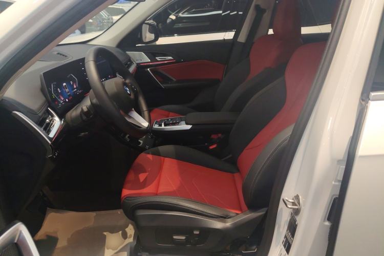 Used BMW X1 2023 sDrive25Li X Design Package Left Front Seat