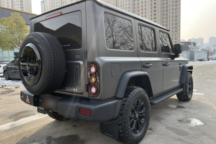 Used 212 T01 2024 2.0T Mechanic
