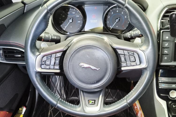 Used Jaguar XE 2018 2.0T 200 PS Two-Wheel-Drive R-Sport Sport Edition
