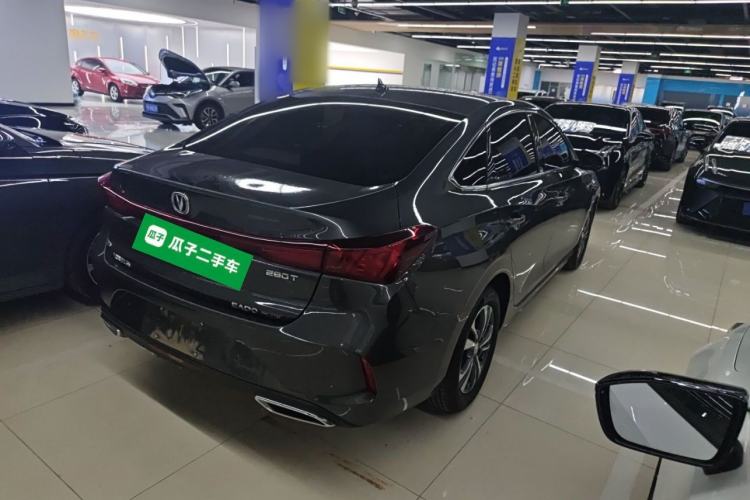 Used CHANGAN Eado 2024 PLUS Blue Whale NE 1.4T GDI DCT High-Energy Edition
