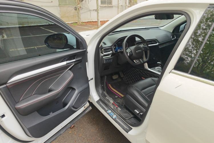 Used Haval F5 2020 1.5T DCT iXuan Driver Seat