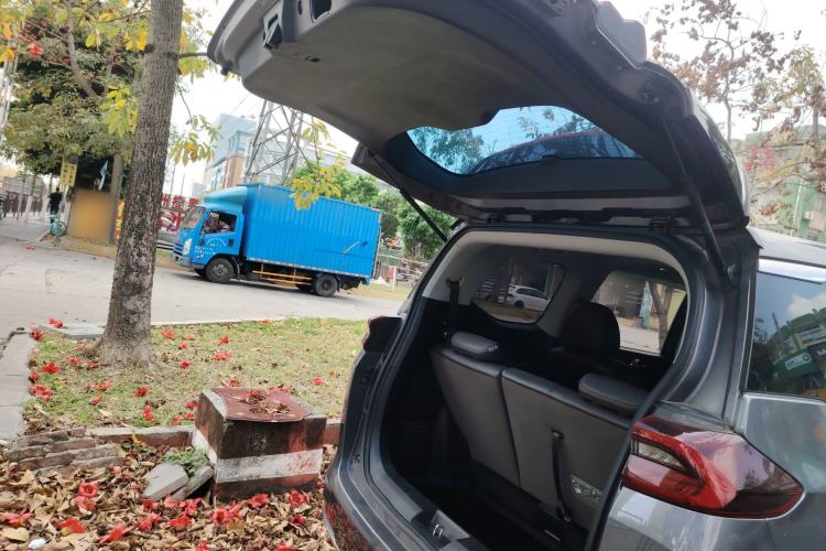 Used GAC Trumpchi M6 2021 270T DCT Luxury Edition (6-seater) Trunk