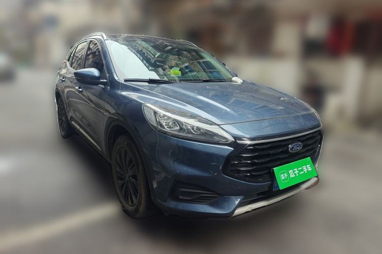 Used Ford Escape 2024 EcoBoost 245 Two-Wheel-Drive Titanium Edition Front Right 45 Deg