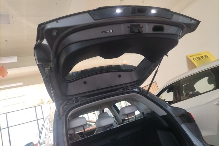 Used BYD Yuan UP 2025 Intelligent Driving Version 401 km Beyond-Range Edition