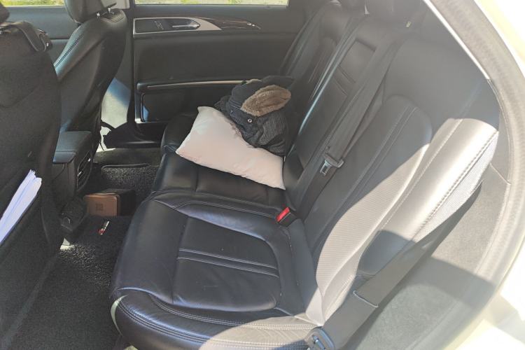 Used Lincoln MKZ 2014 2.0T Luxury Edition
