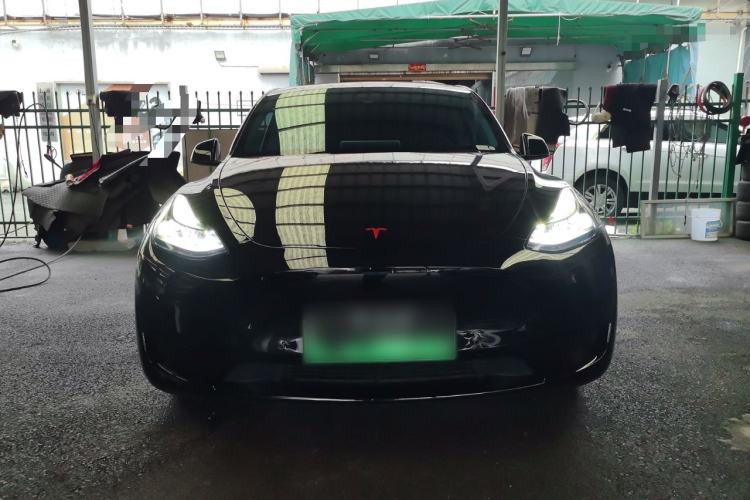 Used Tesla Model Y 2023 Rear-Wheel-Drive Version