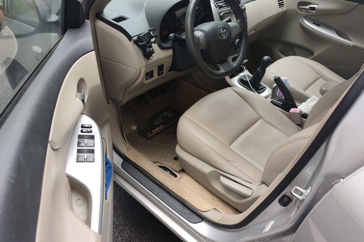 Used Toyota Corolla 2011 1.6L Manual GL