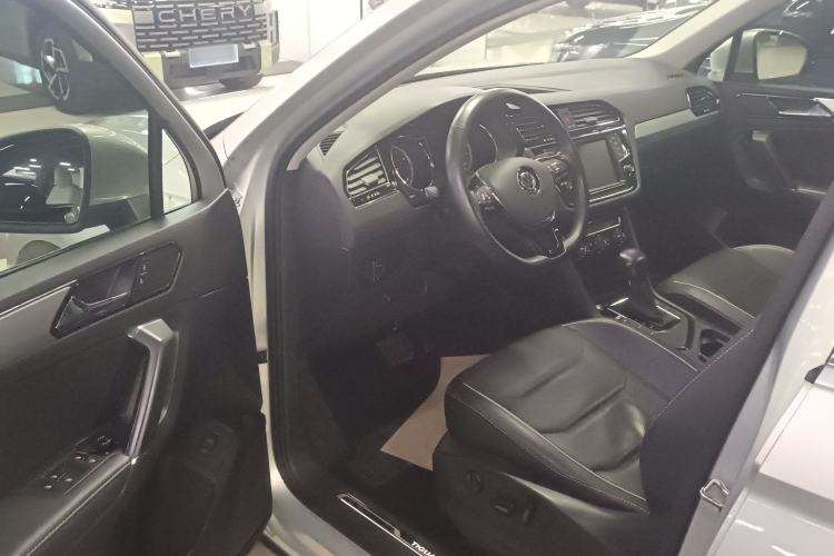 Used Volkswagen Tiguan L 2018 Revised 330TSI Automatic Two-Wheel Drive Flagship Edition