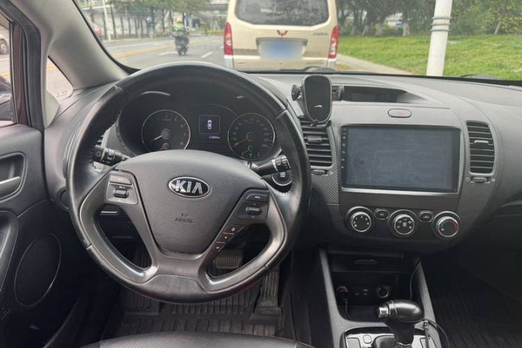 Used Kia K3 2016 1.6L Automatic GLS Interior 7
