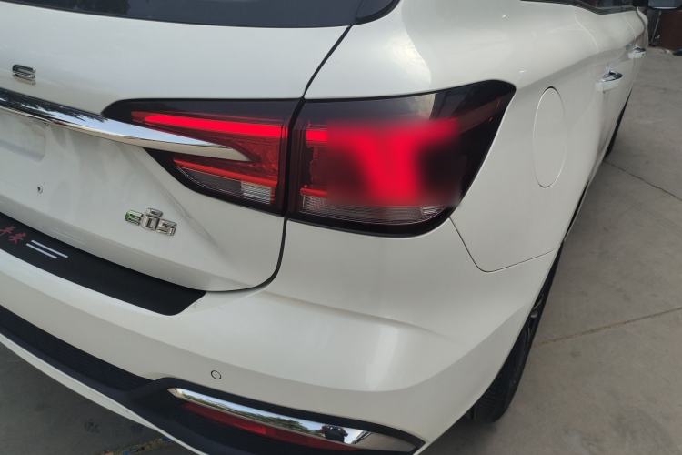 Used Roewe Ei5 2019 Smart Connect Flagship Edition Right Rear Taillight