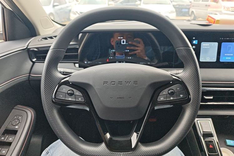 Used Roewe i5 2023 1.5L CVT Luxury Edition Steering Wheel