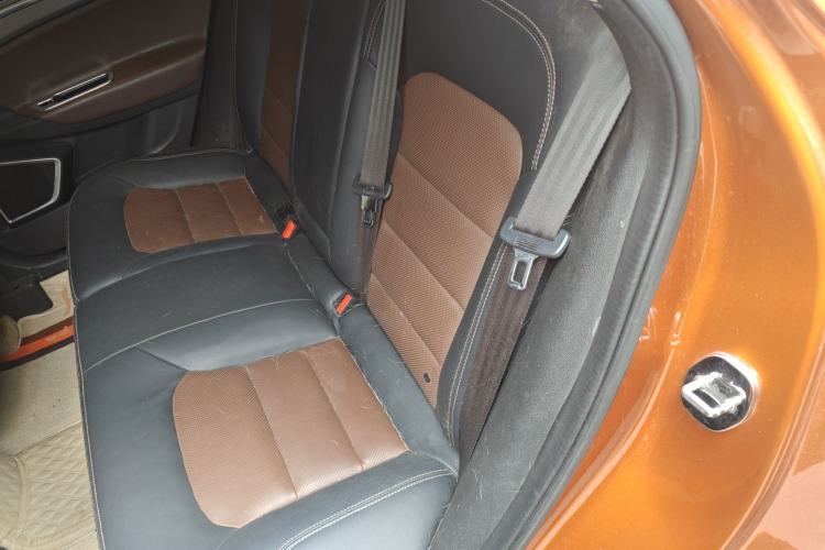 Used Geely Auto Emgrand GS 2017 Sport Edition 1.3T Automatic Smart Connectivity Model Left Rear Seat