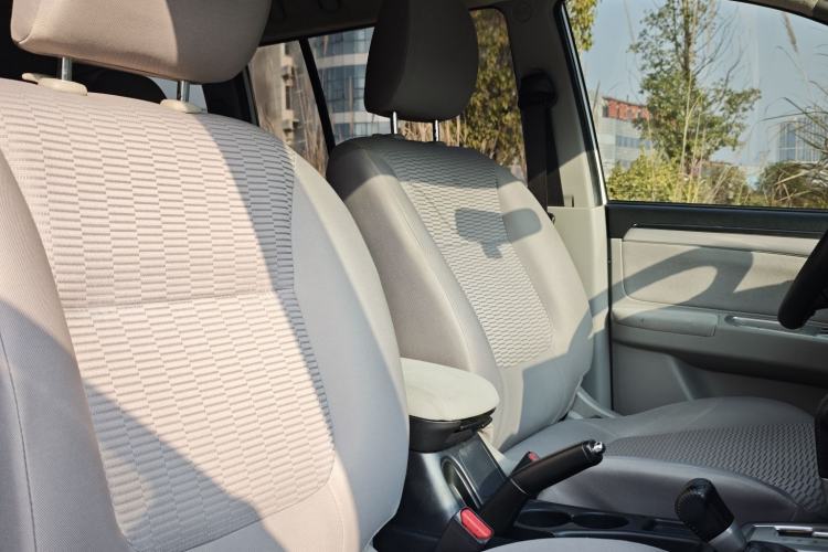 Used Mitsubishi Pajero Sport 2013 3.0L Automatic 4x4 Executive Edition
