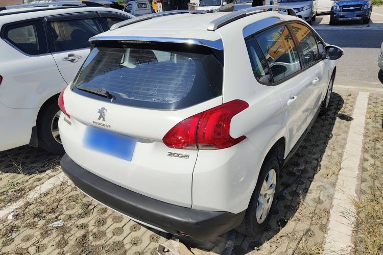 Used Peugeot 2008 2015 1.6L Automatic Playcool Edition
