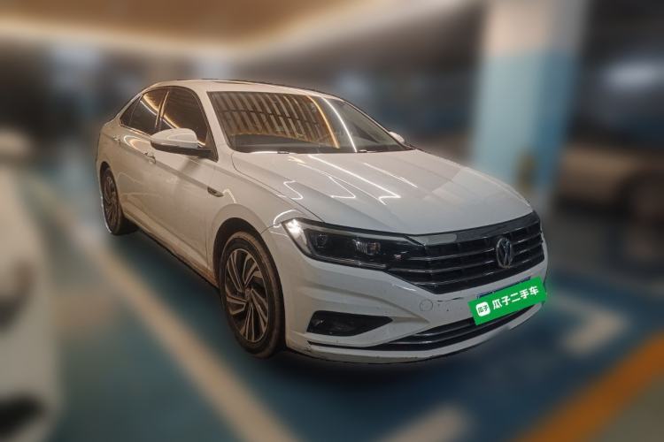 Used Volkswagen Sagitar 2021 280TSI DSG Excellence Edition Front Right 45 Deg