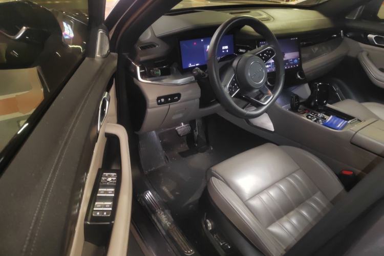 Used Lynk & Co 09 EM-P 2023 2.0TD EM-P Long-Range Version PM Six-Seater Driver Seat