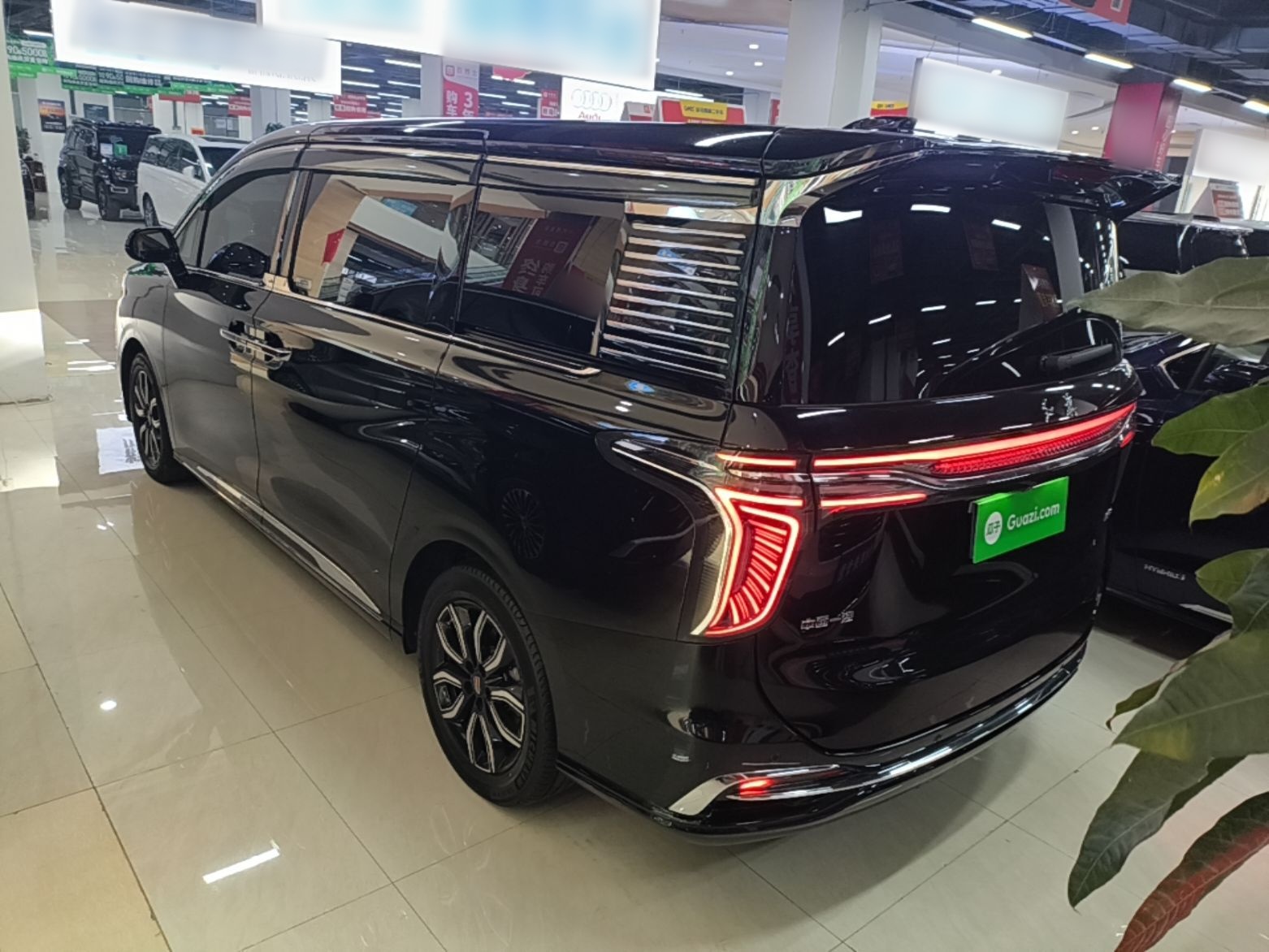 Hongqi HQ9 2023 2.0T Smart Connect Flagship Edition - Chinese Trim Xiang — снимка 4