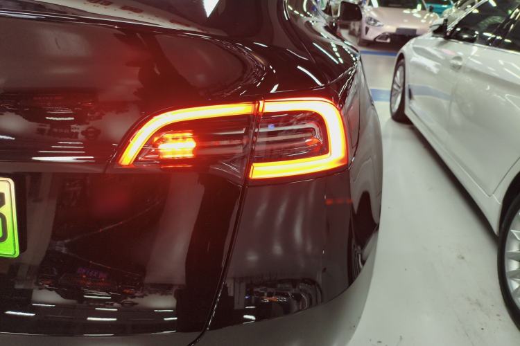 Used Tesla Model Y 2022 Revised Version Rear-Wheel Drive Exterior 3