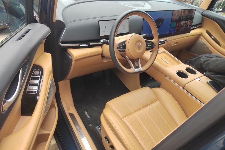 Used VOYAH Dream 2024 PHEV Ultra-Long Range Flagship Edition
